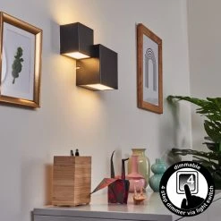 Hofstein Sumina Wandleuchte LED Schwarz, 1-flammig